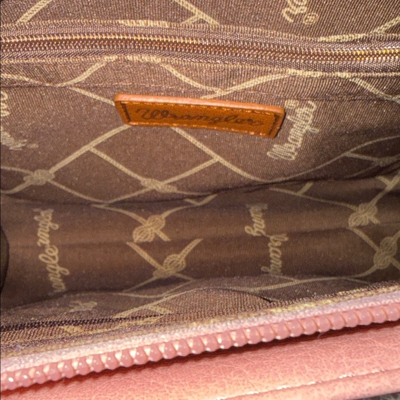 BRAND NEW WRANGLER PINK COW PRINT PURSE - Picture 4 of 5